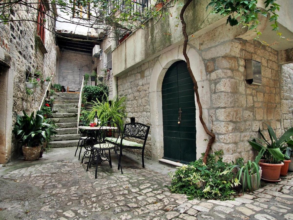 Rooms & Studio Stipcic Trogir Luaran gambar