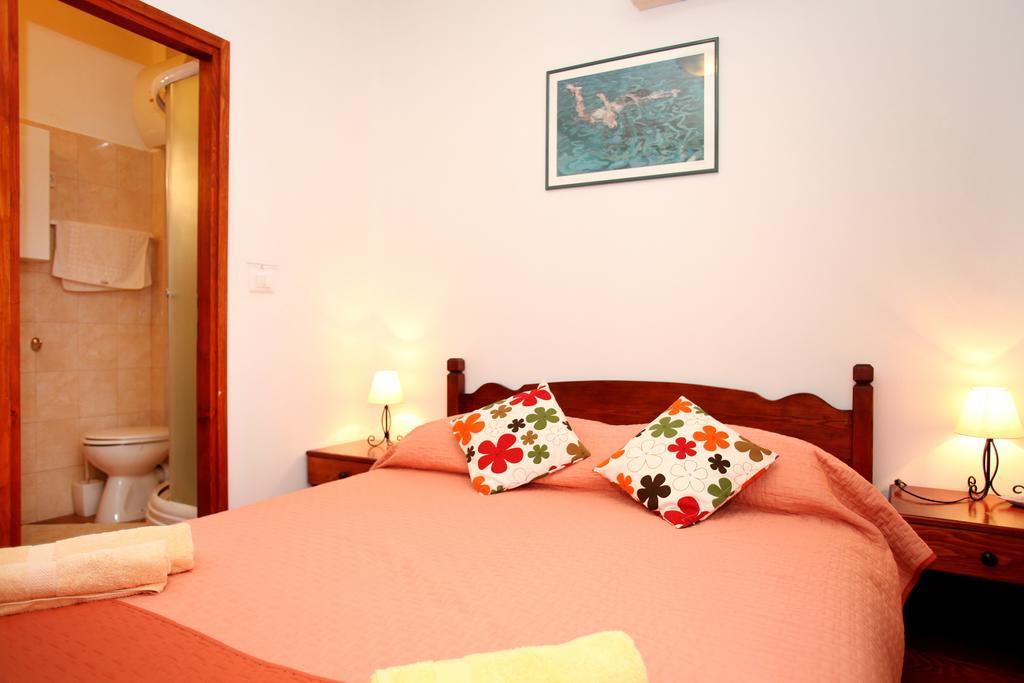 Rooms & Studio Stipcic Trogir Luaran gambar
